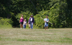 Thumbnail IMGP9297_cs_s_2014_Aug9_Picnic.jpg 