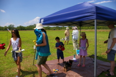 Thumbnail IMGP9598 Picnic 2015Aug1 S.JPG 