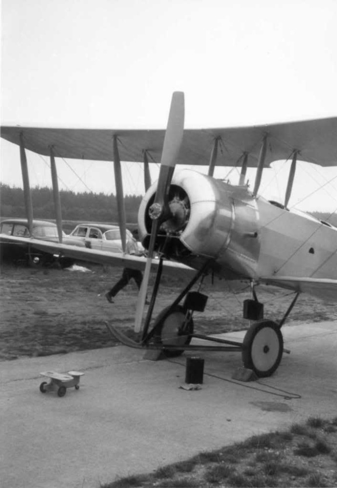 Scaled image Avro5.jpg 