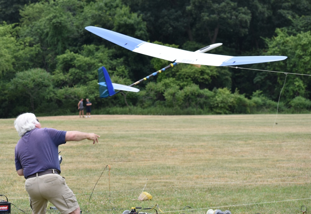 Scaled image a_launching_DSC_0020.JPG 