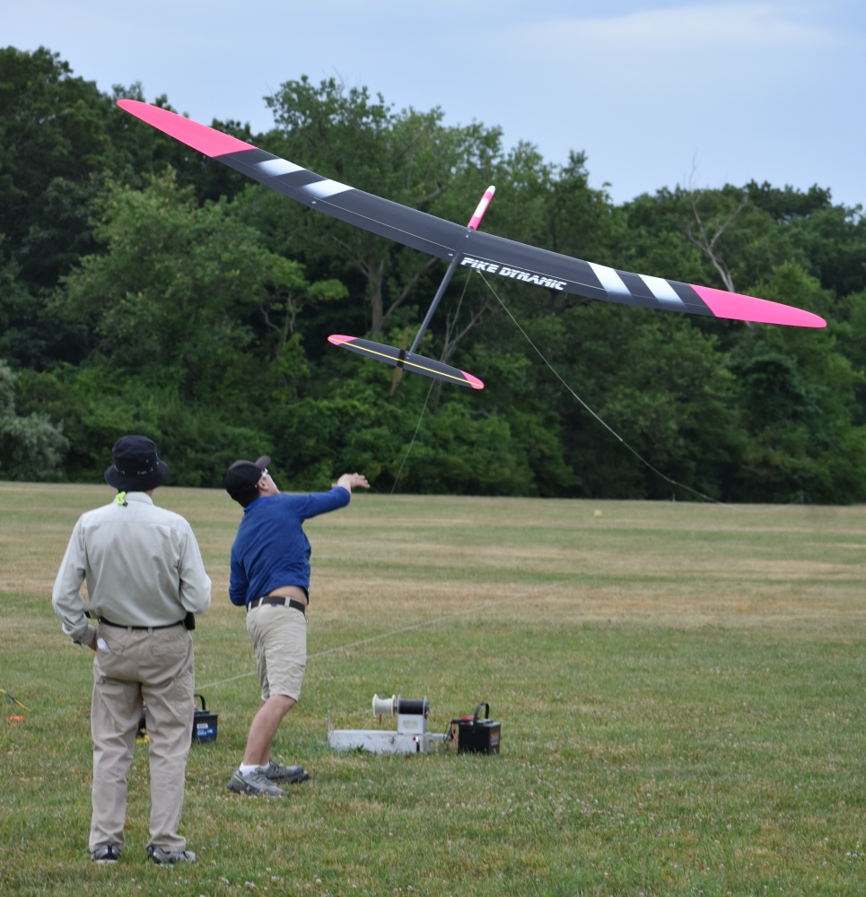 Scaled image a_launching_DSC_0095.JPG 